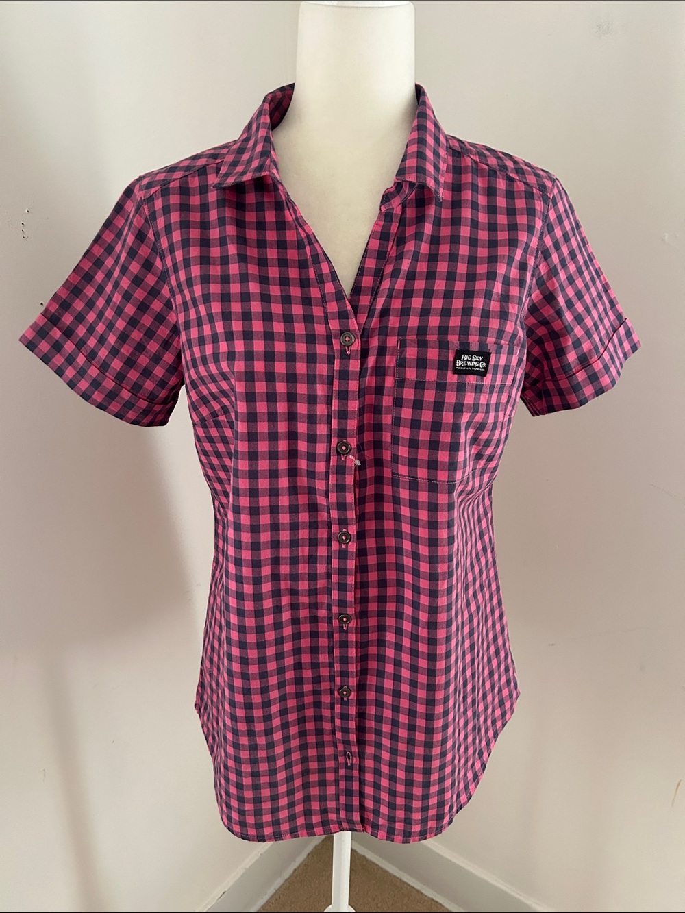 Columbia Pink & Blue Gingham Button-Up “Wild Haven” Shirt sz M